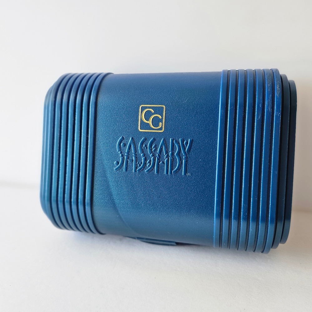 Vtg Covergirl SASSABY Model 110 Little Travelor Cosmetic Mirror Case Blue 6.5in